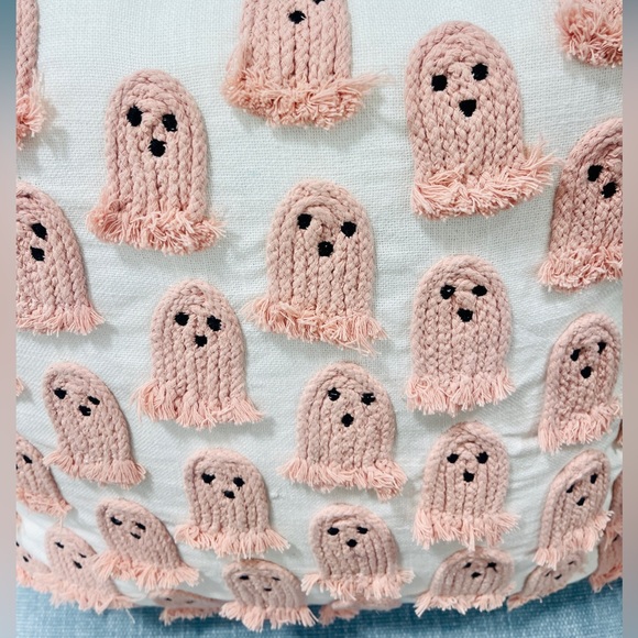 Halloween Pink Ghost 👻🩷 Viral Embroidered Pillow, 18x18 Indigo Moon NEW - Picture 2 of 4